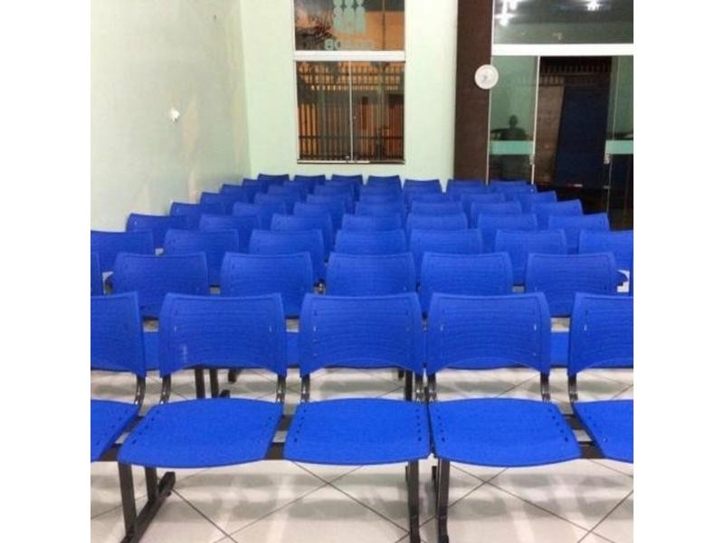 Cadeiras para igrejas 10