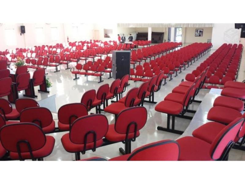 Cadeiras para igrejas 4